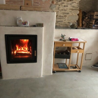 Poele de masse sur mesure, artisan poelier, createur concepteur de poele de masse sur mesure, ecologique, economique, Artisan créateur de poele de masse, concepteur et installateur de poeles, poele maconné artisanal, conception sur-mesures, maine et loire, angers, nantes, quali bois air